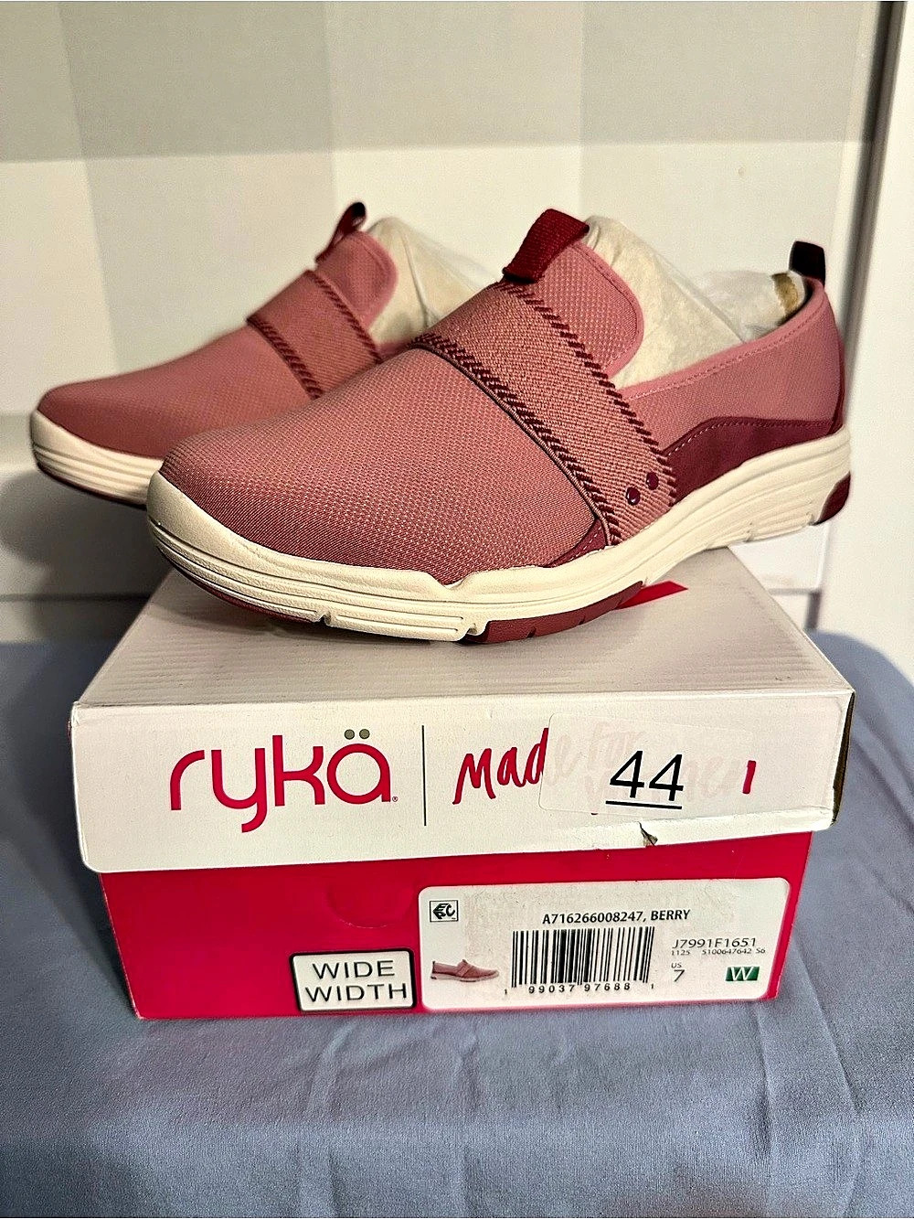 Ryka Amelia 2 slip on Heather Rose 7W NIB